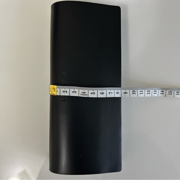 Saint Laurent leather case - Picture 7 of 9